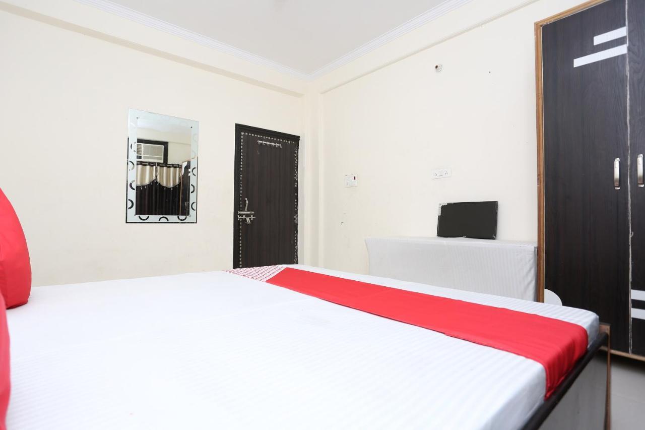 מלון Alīgarh Oyo 40446 Yas Residency מראה חיצוני תמונה